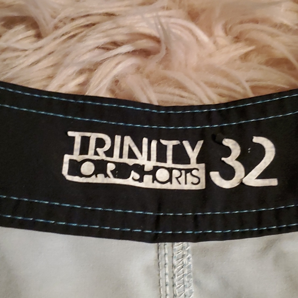 Trinity board shorts - Picture 2 of 6